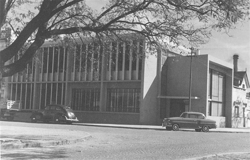 Cura Hnos., 1955.