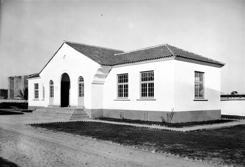 Figura 7. Escuela Álvaro Obregón. Exterior, ciudad de México. 