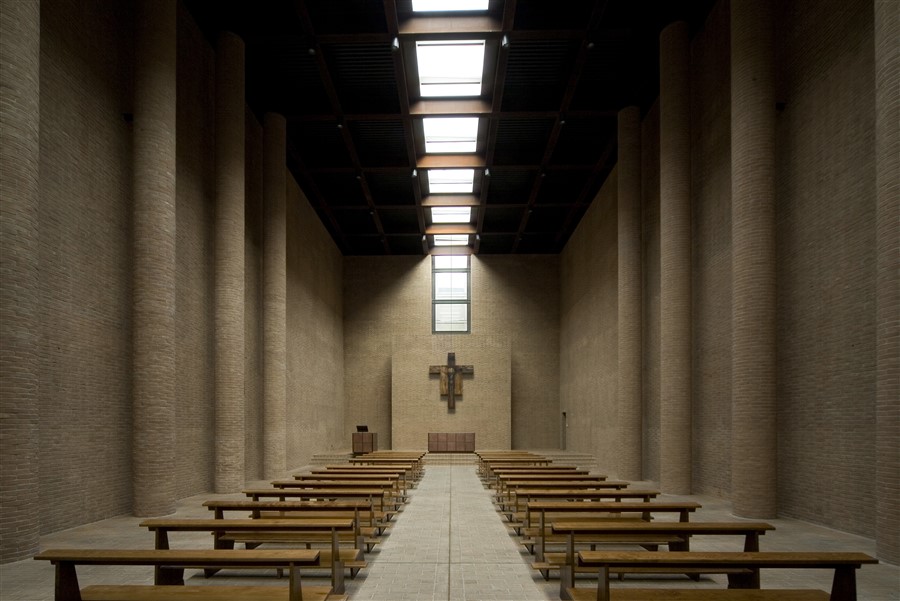 Vista del interior. Iglesia de San
Giovanni, Perugia, 1997-2006.